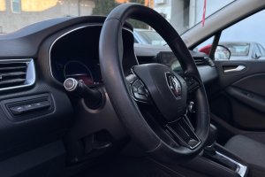 RENAULT CLIO 5 1.6 E-TECH HYBRID - 2021год / 159716km 12