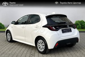 TOYOTA YARIS 1.5 HYBRID CVT - 2020год / 140059km 7