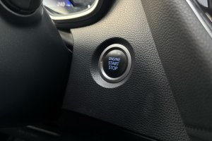 TOYOTA COROLLA 1.6 PETROL EXECUTIVE + A/T - 2019год / 66802km 19