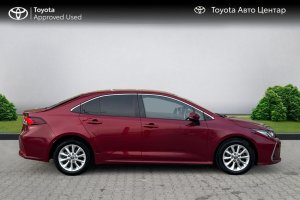 TOYOTA COROLLA 1.6 PETROL EXECUTIVE + A/T - 2019год / 66802km 3
