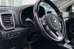 KIA SPORTAGE 1.6 PETROL - 2020год / 92236km 12