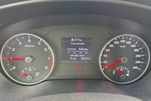 KIA SPORTAGE 1.6 PETROL - 2020год / 92236km 14