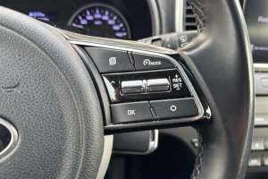 KIA SPORTAGE 1.6 PETROL - 2020год / 92236km 20