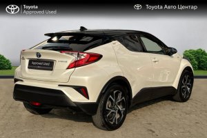 TOYOTA C-HR 1.8 HYBRID BI-TONE CVT City - 2017год / 166155km 5