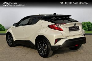 TOYOTA C-HR 1.8 HYBRID BI-TONE CVT City - 2017год / 166155km 7