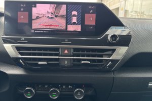 CITROEN C4 1.2T PETROL - 2022год / 93306km 23