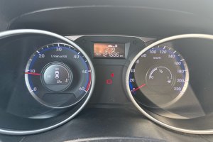 HYUNDAI KONA 1.0T PETROL - 2021год / 85836km 14