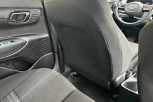 HYUNDAI I20 1.2 PETROL - 2020/2021год / 127354km 19