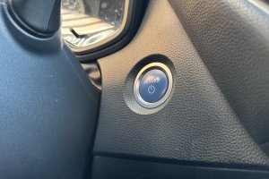 TOYOTA COROLLA 1.8 HYBRID - 2019год / 45809km 20