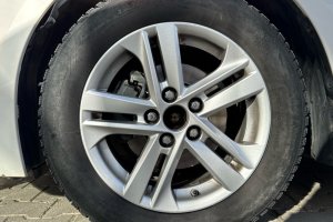 TOYOTA COROLLA 1.2T EXECUTIVE PETROL - 2019год / 37578km 26