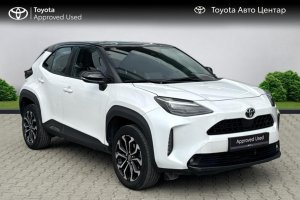 TOYOTA YARIS CROSS 1.5 PETROL 125 CHIC 4X2 - 2022год / 67833km 0
