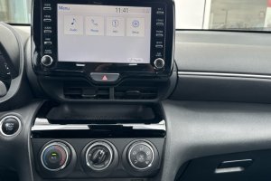 TOYOTA YARIS CROSS 1.5 PETROL 125 CHIC 4X2 - 2022год / 67833km 15