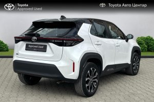 TOYOTA YARIS CROSS 1.5 PETROL 125 CHIC 4X2 - 2022год / 67833km 5