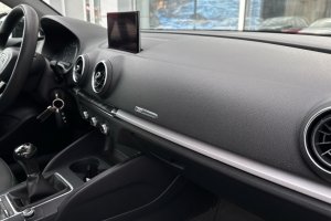 AUDI A3 1.0T PETROL - год / 158800km 9