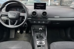 AUDI A3 1.0T PETROL - год / 158800km 10