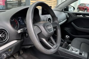 AUDI A3 1.0T PETROL - год / 158800km 12