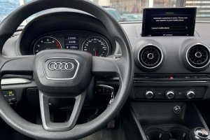 AUDI A3 1.0T PETROL - год / 158800km 13