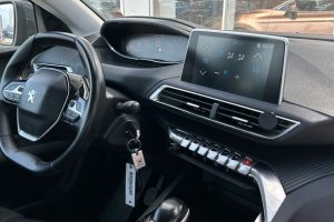 PEUGEOT 3008 1.2T PETROL - 2017год / 139538km 9