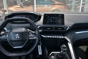 PEUGEOT 3008 1.2T PETROL - 2017год / 139538km 10