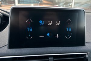 PEUGEOT 3008 1.2T PETROL - 2017год / 139538km 15