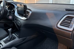 KIA CEED 1.5T PETROL - 2021год / 83816km 9