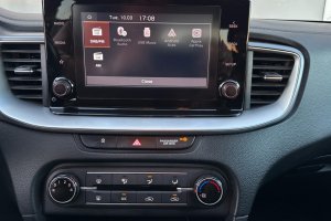 KIA CEED 1.5T PETROL - 2021год / 83816km 17