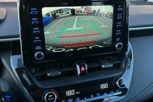 TOYOTA COROLLA 1.8 HYBRID EXECUTIVE CVT - 2021год / 17800km 13