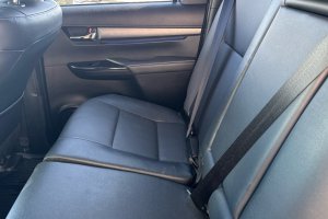 TOYOTA HILUX DC 2.8D Mild Hybrid AT Invincible - 2025год / 10700km 27