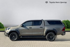 TOYOTA HILUX DC 2.8D Mild Hybrid AT Invincible - 2025год / 10700km 4