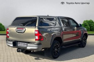 TOYOTA HILUX DC 2.8D Mild Hybrid AT Invincible - 2025год / 10700km 5