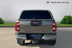 TOYOTA HILUX DC 2.8D Mild Hybrid AT Invincible - 2025год / 10700km 6