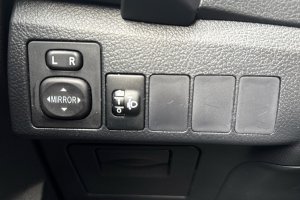 TOYOTA AURIS 1.33 PETROL - 2017год / 117120km 18