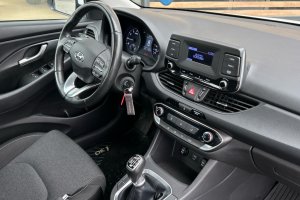 HYUNDAI I30 1.4 PETROL - 2023год / 79067km 9