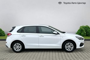 HYUNDAI I30 1.4 PETROL - 2023год / 79067km 3