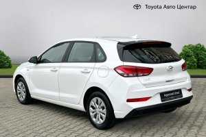 HYUNDAI I30 1.4 PETROL - 2023год / 79067km 7