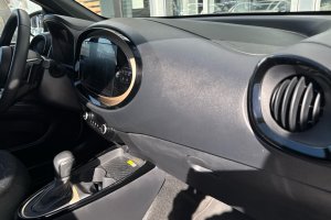 TOYOTA AYGO X 1.0 ENVY CVT - 2023год / 12300km 9