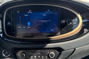 TOYOTA AYGO X 1.0 ENVY CVT - 2023год / 12300km 23