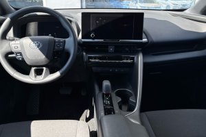 TOYOTA C-HR 1.8 HYBRID CLUB E-CVT - 2023год / 34293km 10