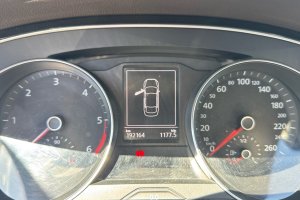 VOLKSWAGEN PASSAT 1.6 TDI DIESEL - 2015год / 192164km 14