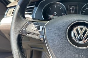 VOLKSWAGEN PASSAT 1.6 TDI DIESEL - 2015год / 192164km 19