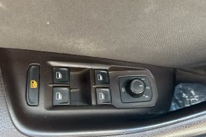 VOLKSWAGEN PASSAT 1.6 TDI DIESEL - 2015год / 192164km 20