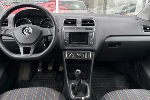 VOLKSWAGEN POLO 1.2 PETROL - 2014год / 37941km 10