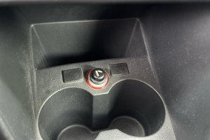 VOLKSWAGEN POLO 1.2 PETROL - 2014год / 37941km 20