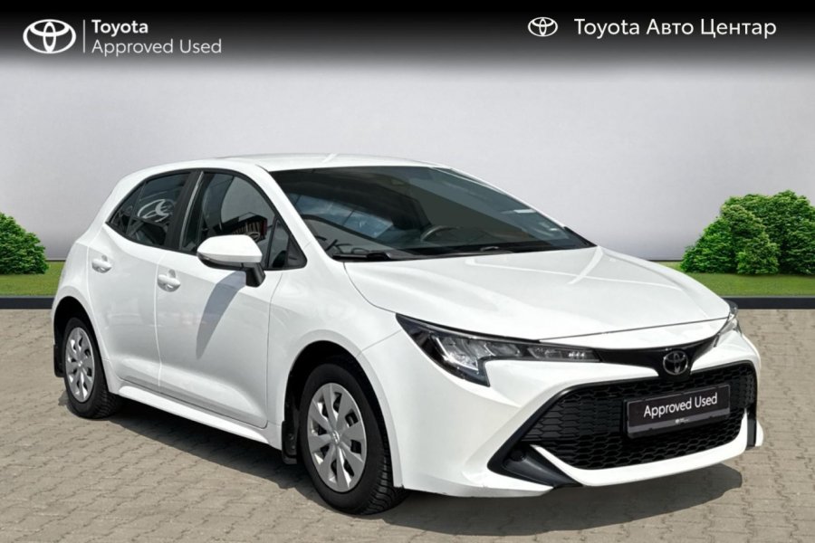 TOYOTA COROLLA 1.2T PETROL - 2021/2022год / 94476km