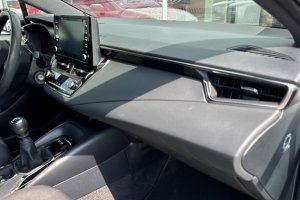 TOYOTA COROLLA 1.2T PETROL - 2021/2022год / 94476km 9