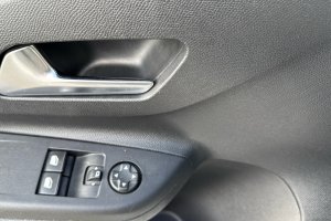 OPEL CORSA 1.2 PETROL - 2021год / 89787km 23