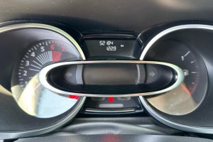 RENAULT CLIO 1.2 PETROL - 2016год / 52184km 14