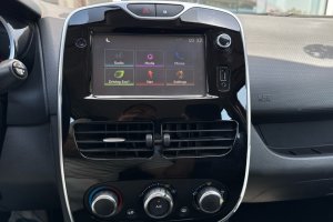RENAULT CLIO 1.2 PETROL - 2016год / 52184km 15