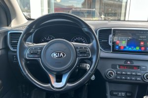 KIA SPORTAGE 1.6 PETROL - 2017год / 148613km 11