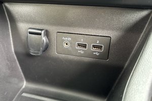 RENAULT CLIO 1.0TCE AUTOMATIC PETROL - 2020год / 127666km 22